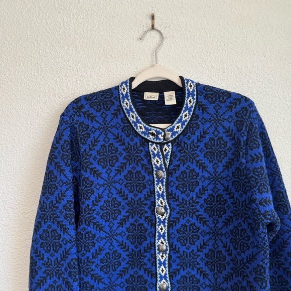 L.L. Bean Cardigan Sweater Blue Norwegian Fair Isle Cotton Snowflake Nordic L - Picture 2 of 8